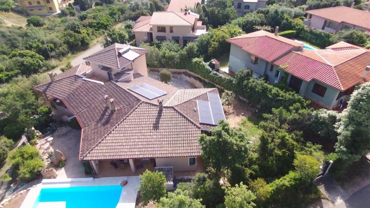 Bed and Breakfast Casa Mariluka Capoterra Exterior foto
